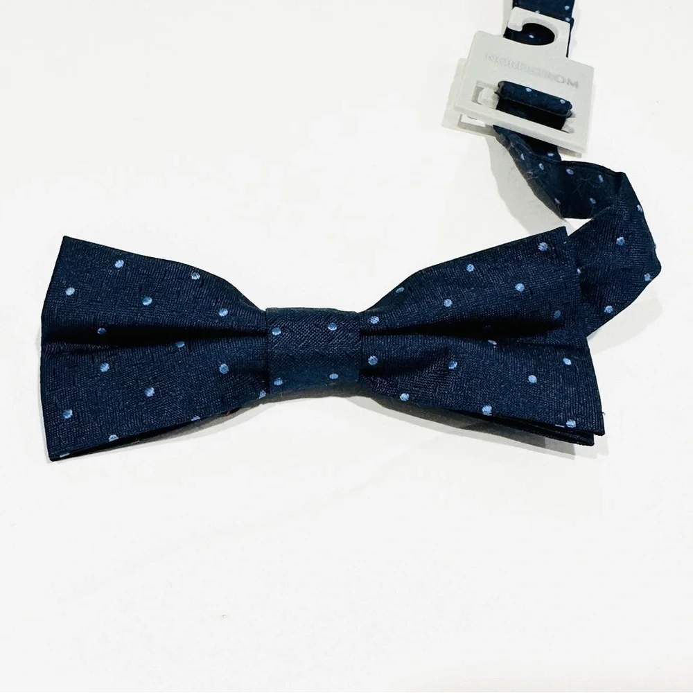 NWT Nordstrom Kids Blue Polka Dot Pattern Silk Pre-Tied Adjustable Bow-Tie